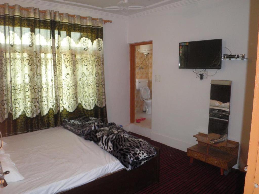 My Guest House Srinagar  Exterior photo